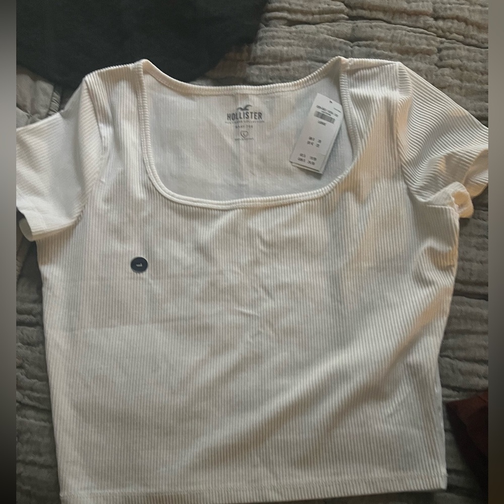 Hollister white crop short sleeves size L